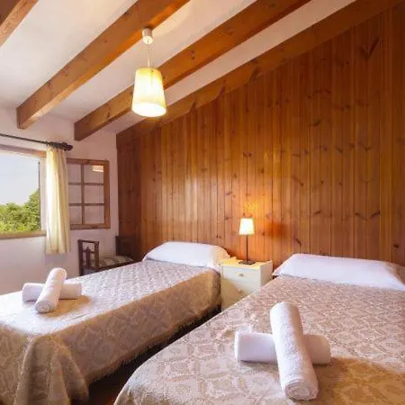 Sleeps 6 With Pool And Wifi Villa *