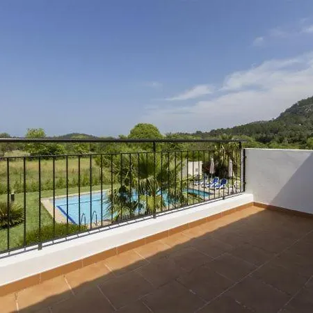 Sleeps 6 With Pool And Wifi